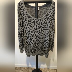 JACLYN SMITH SOFT RIBBED KNIT ANIMAL PRINT SCOOP NECK SWEATER PLUS SIZE 1X